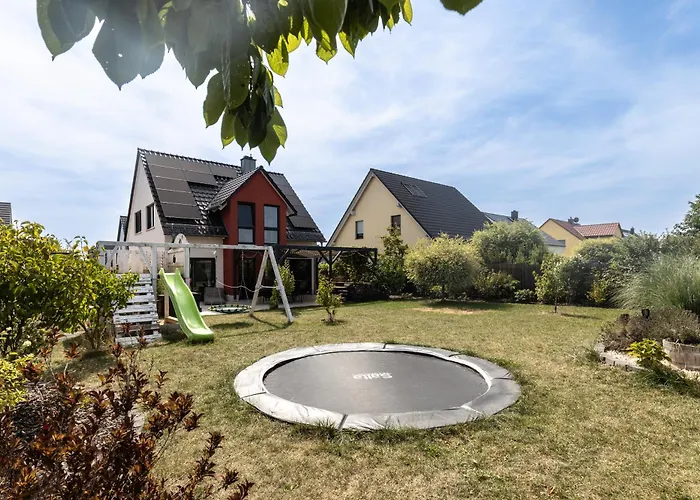 Thiele - Familienglueck Mit Garten - Kamin - Sauna - Pool Vakantiehuis Weimar (Thuringia)